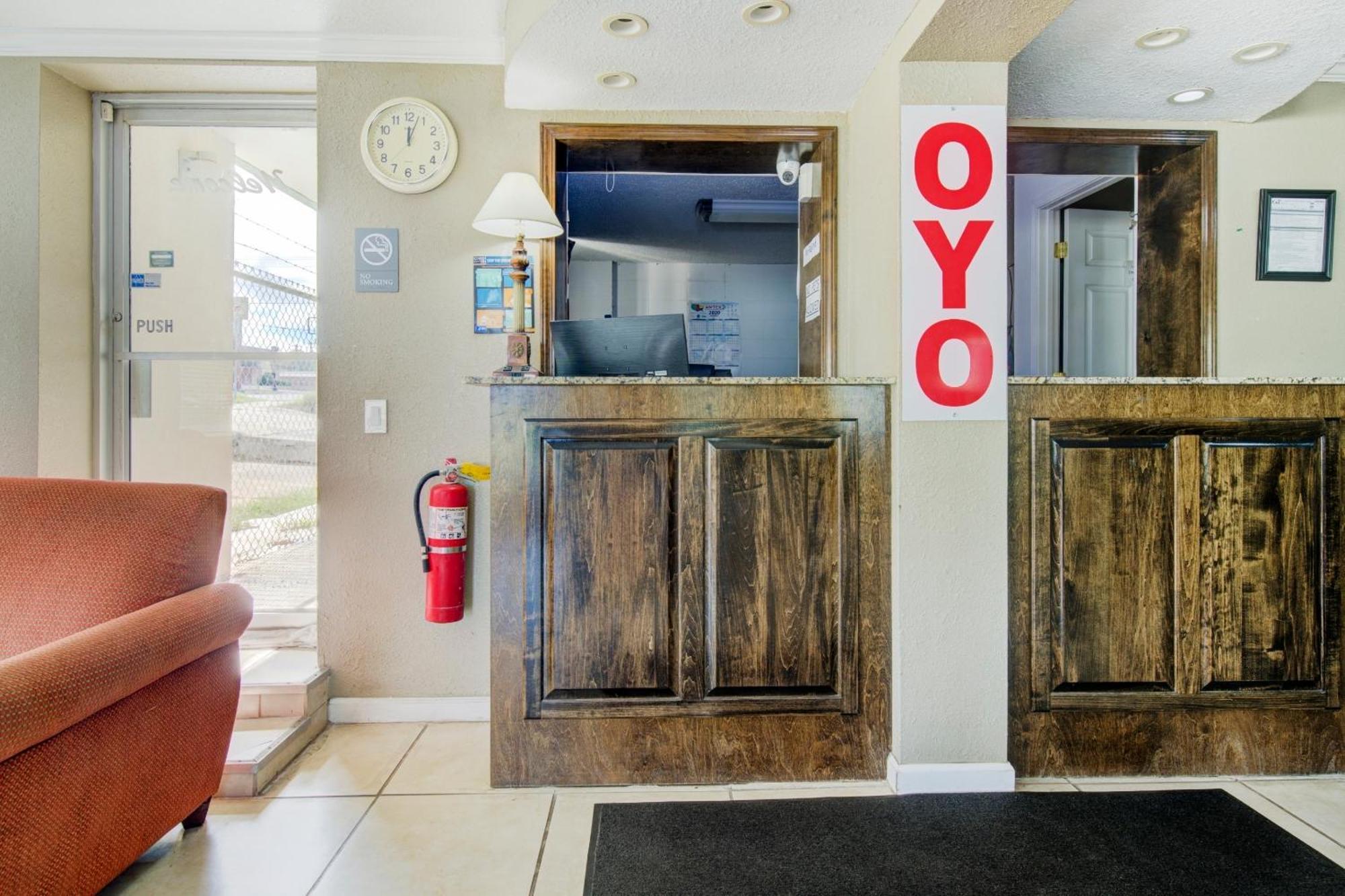Oyo Hotel Douglas Ga Us-441 Luaran gambar