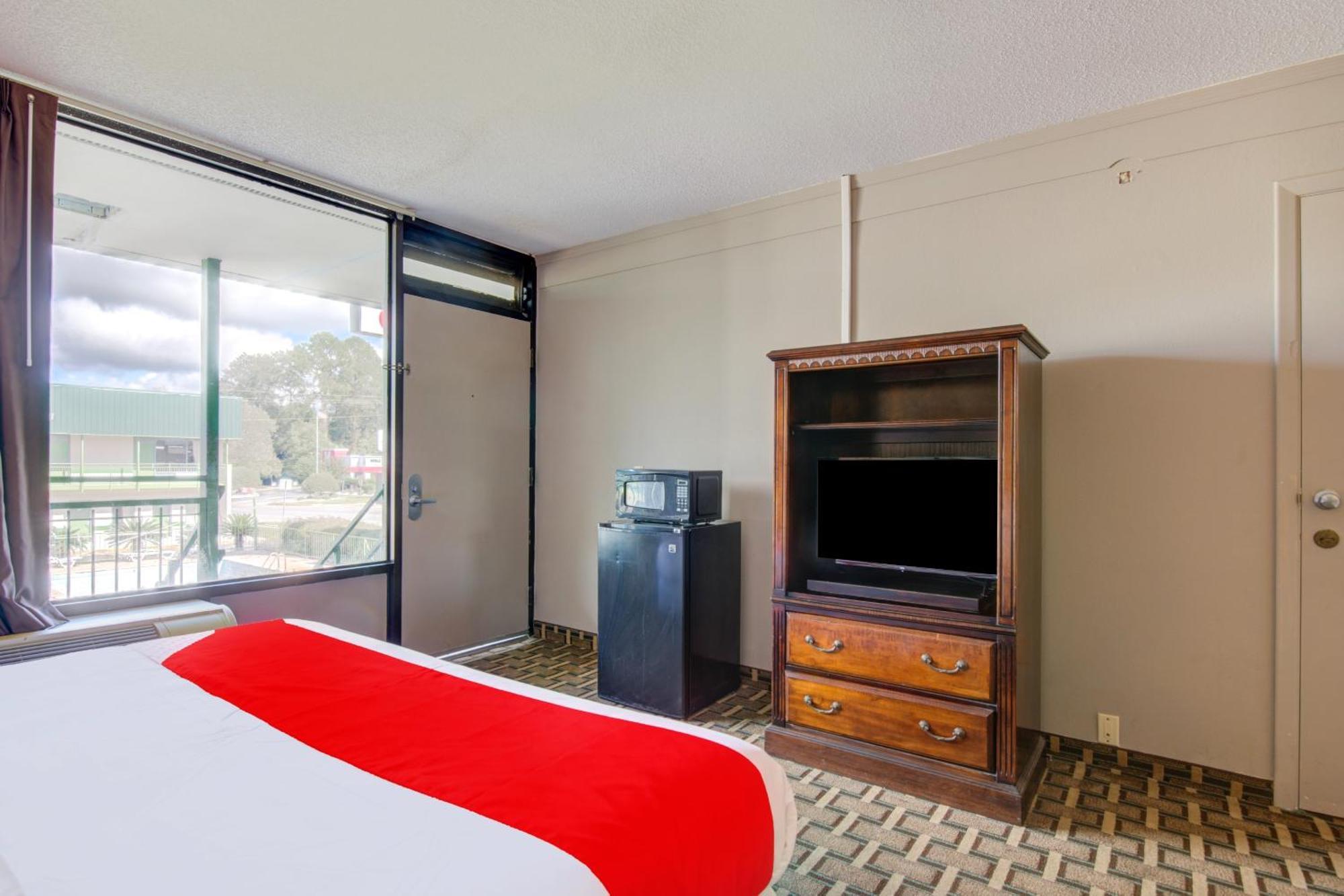 Oyo Hotel Douglas Ga Us-441 Luaran gambar