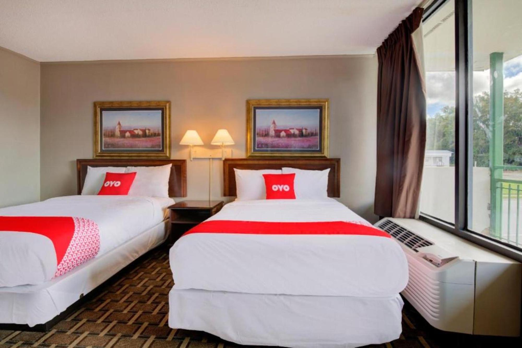 Oyo Hotel Douglas Ga Us-441 Luaran gambar