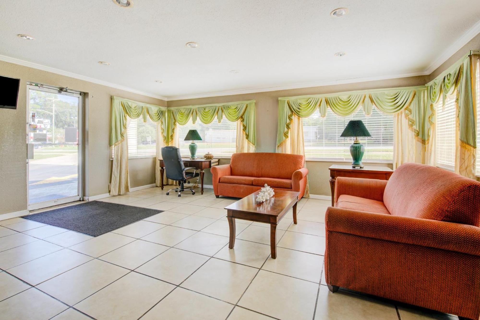 Oyo Hotel Douglas Ga Us-441 Luaran gambar